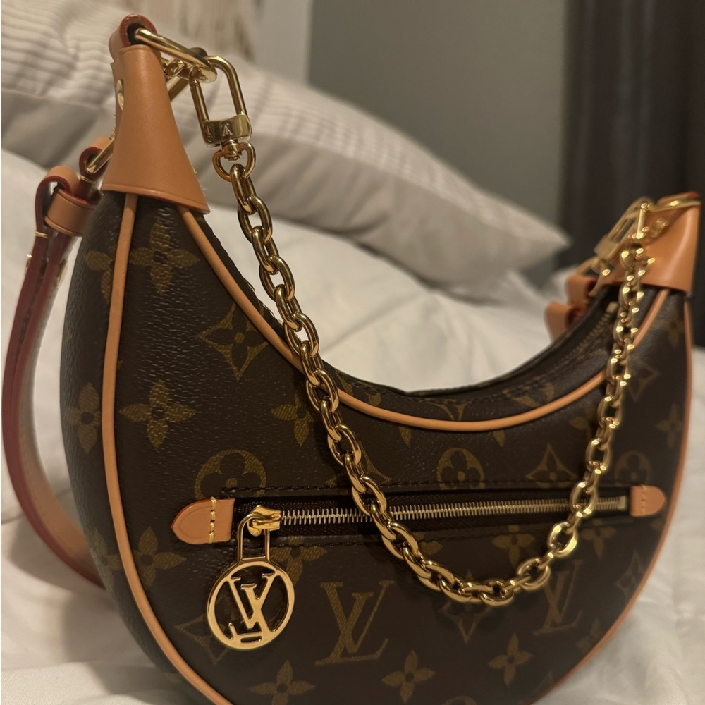 Louis Vuitton Loop Handbag Monogram Canvas - image 2